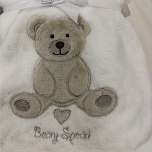 NWT personalized Beary Special Baby Essentials White and Tan Teddy Bear Blanket